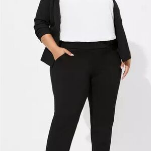 NFINITY Black Athletic Pants 👖🥰